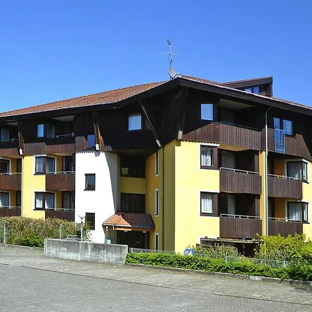 By Constance With Alps Views, Cleaning Included Apartment